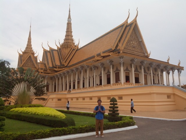 ផ្សព្វផ្សាយអំពីទឹកដីវៀតណាមតាមរយះទួរទេសចរណ៍រកឃើញប្រទេសអាស៊ានចំនួន១០។ - ảnh 2